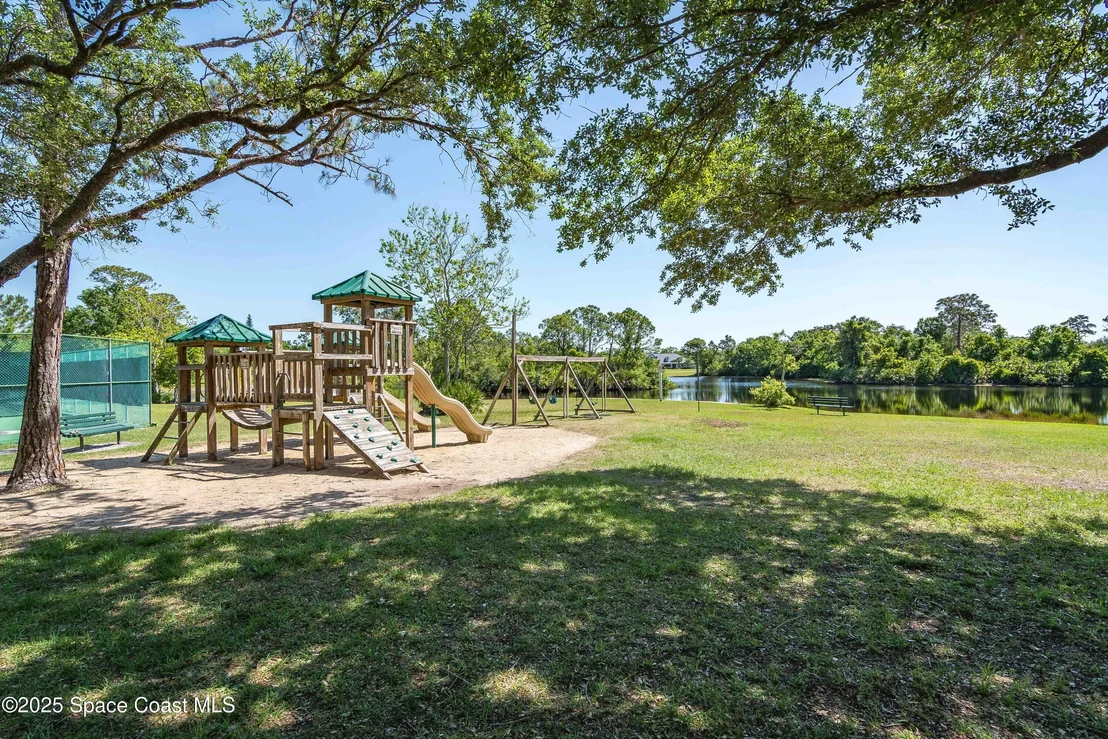 Photo of 4163 Mockingbird Drive