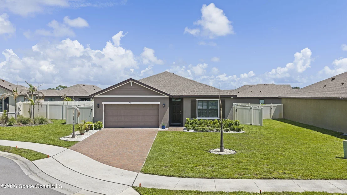 Photo of 7284 Topaz Drive