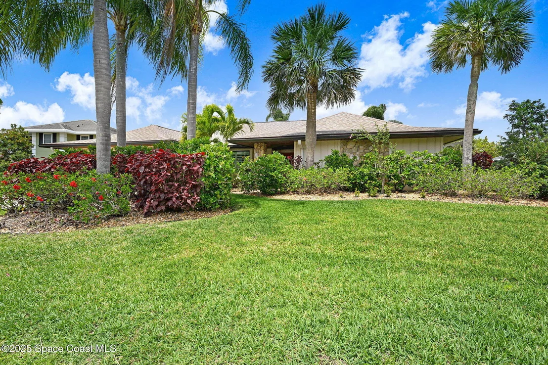 Photo of 847 Kerry Downs Circle