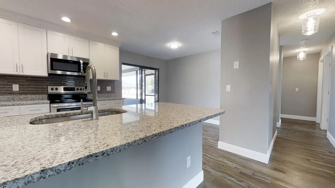 Photo of 791 Aragon Avenue NE