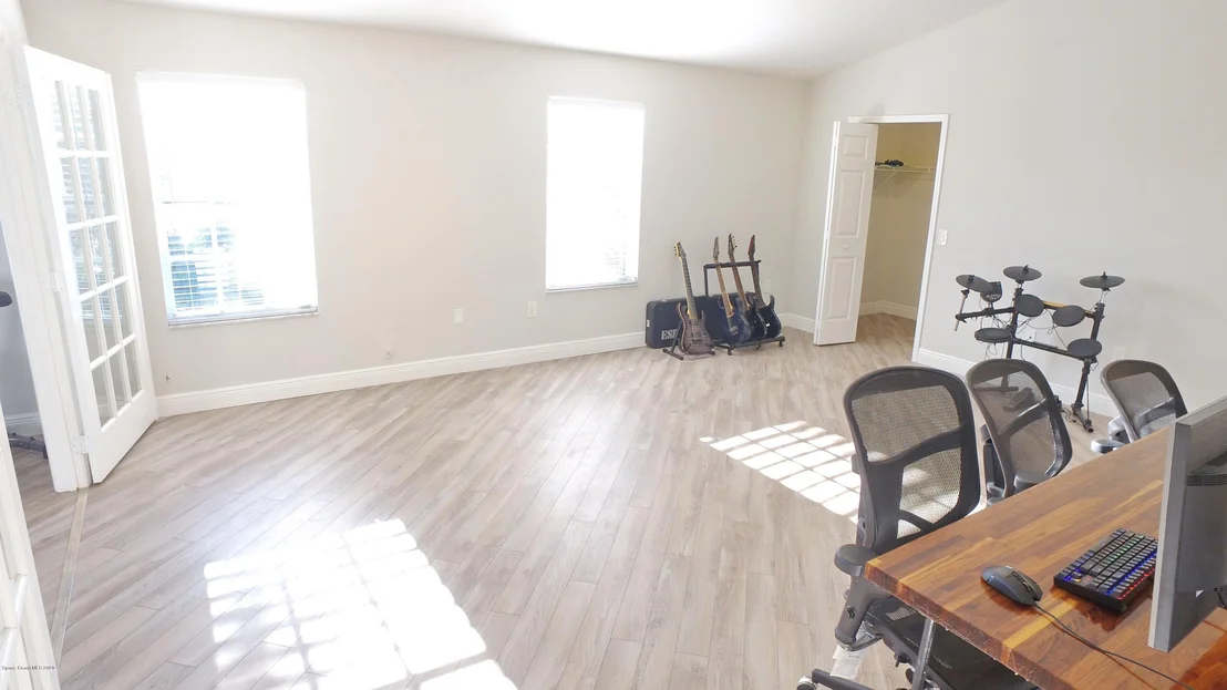 Photo of 2622 Lowell Circle
