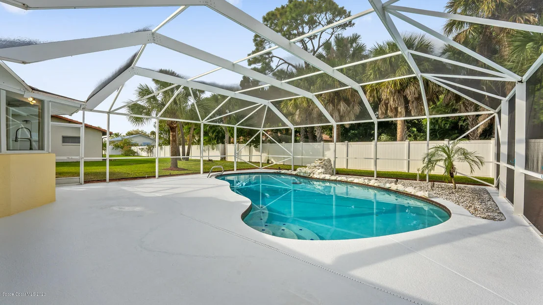 Photo of 304 Sand Pine Road