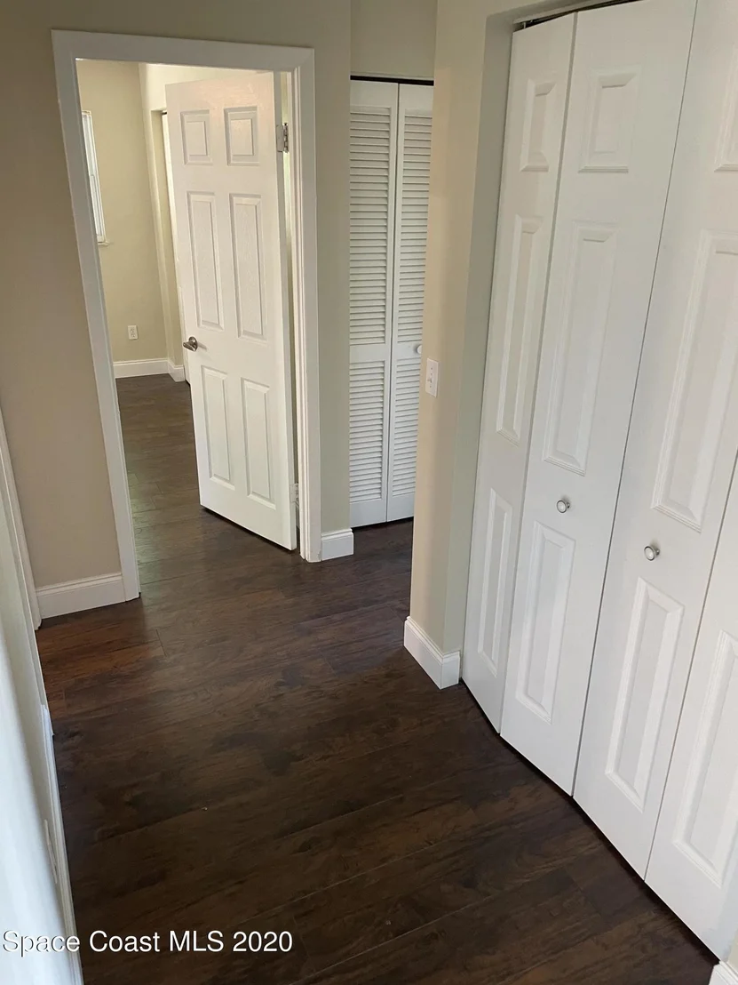 Photo of 1110 10th Place