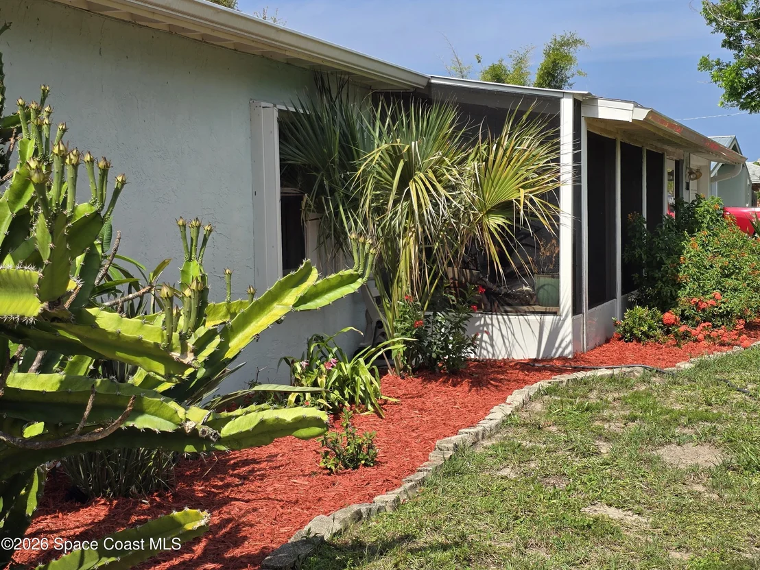 Photo of 340 Avenida Del Sol