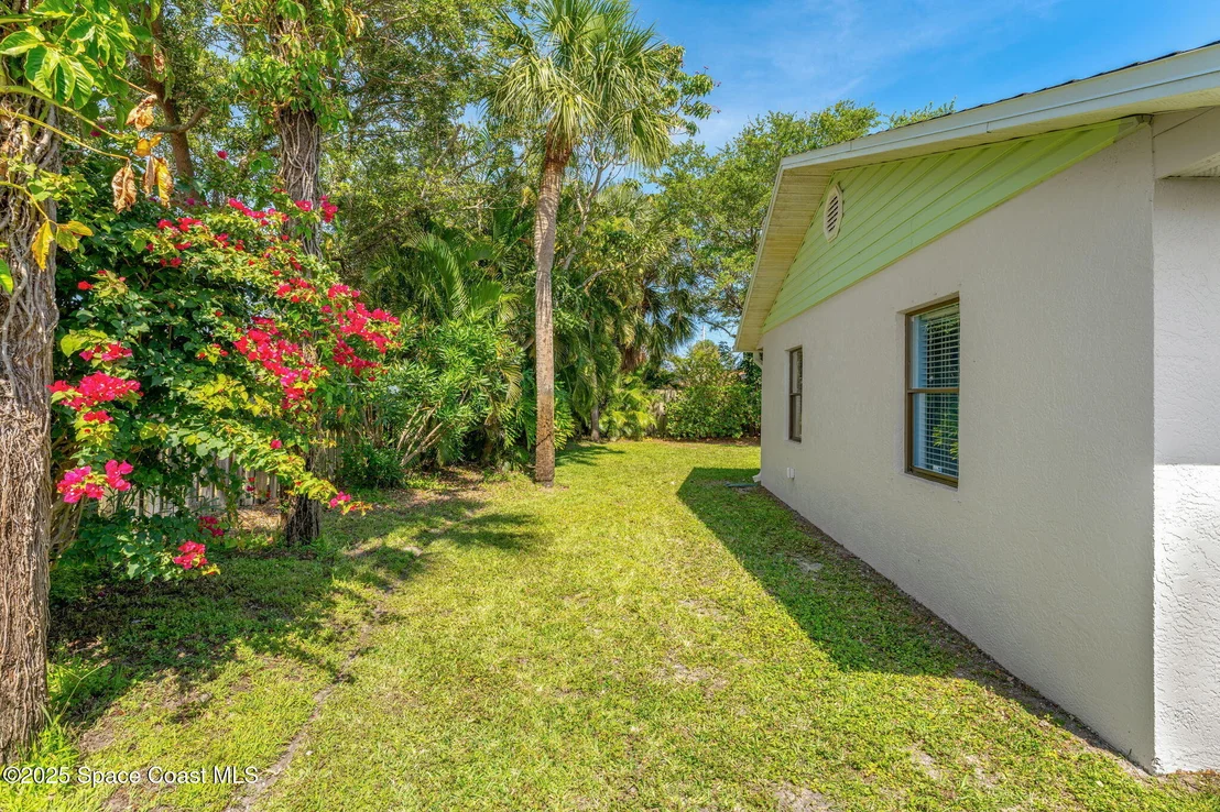 Photo of 396 Dolphin Street