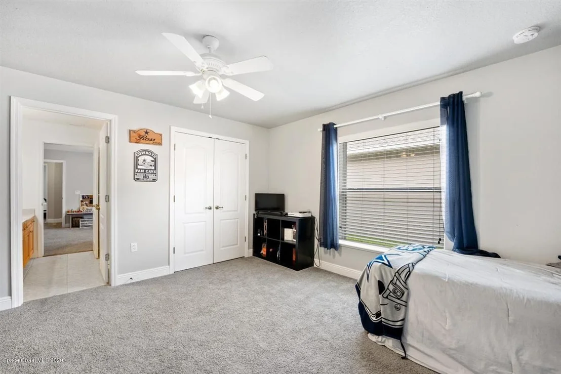 Photo of 1777 Auburn Lakes Drive