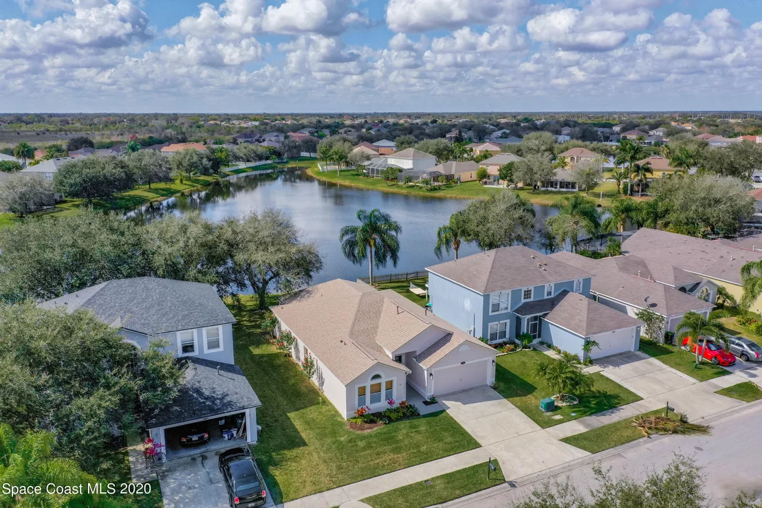 Photo of 4187 Four Lakes Drive