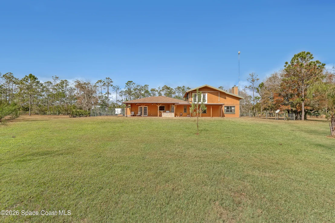Photo of Unit 91 at 32801 Us Highway 441 Highway N