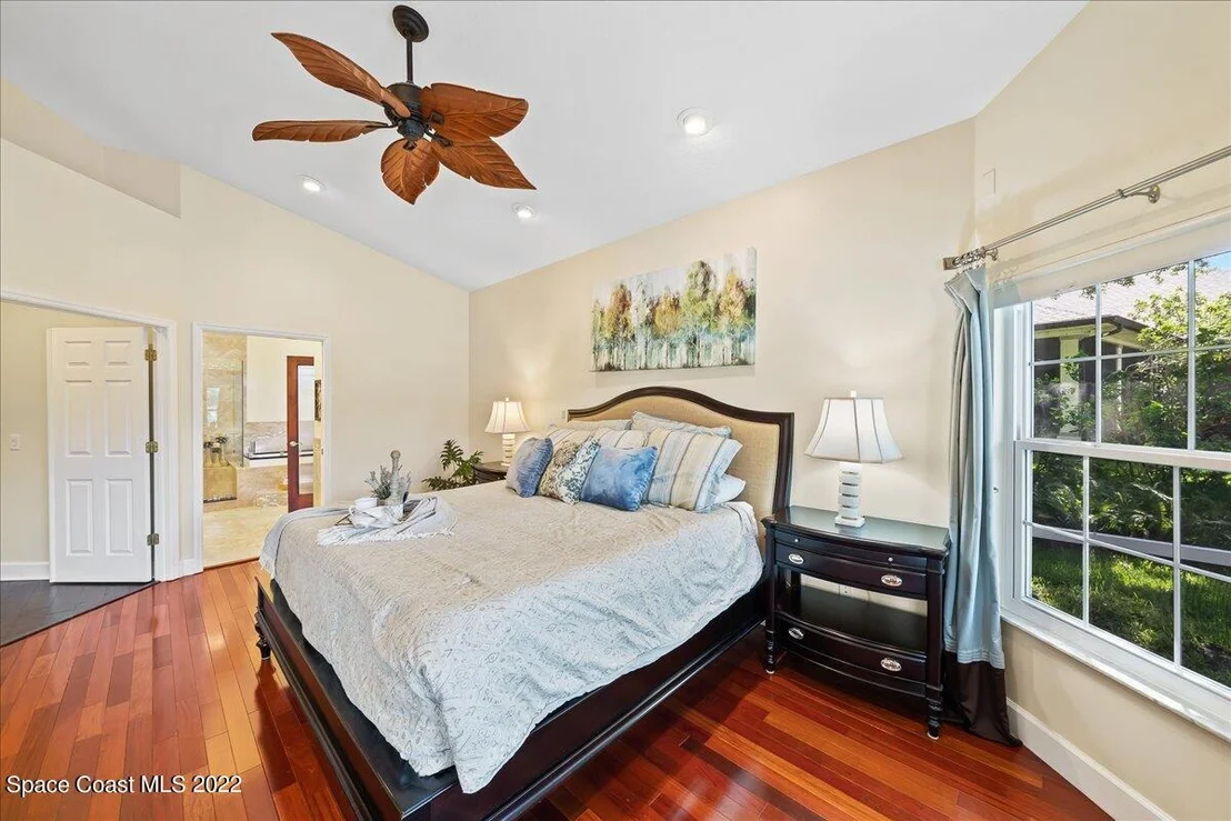 Photo of 7933 Timberlake Drive