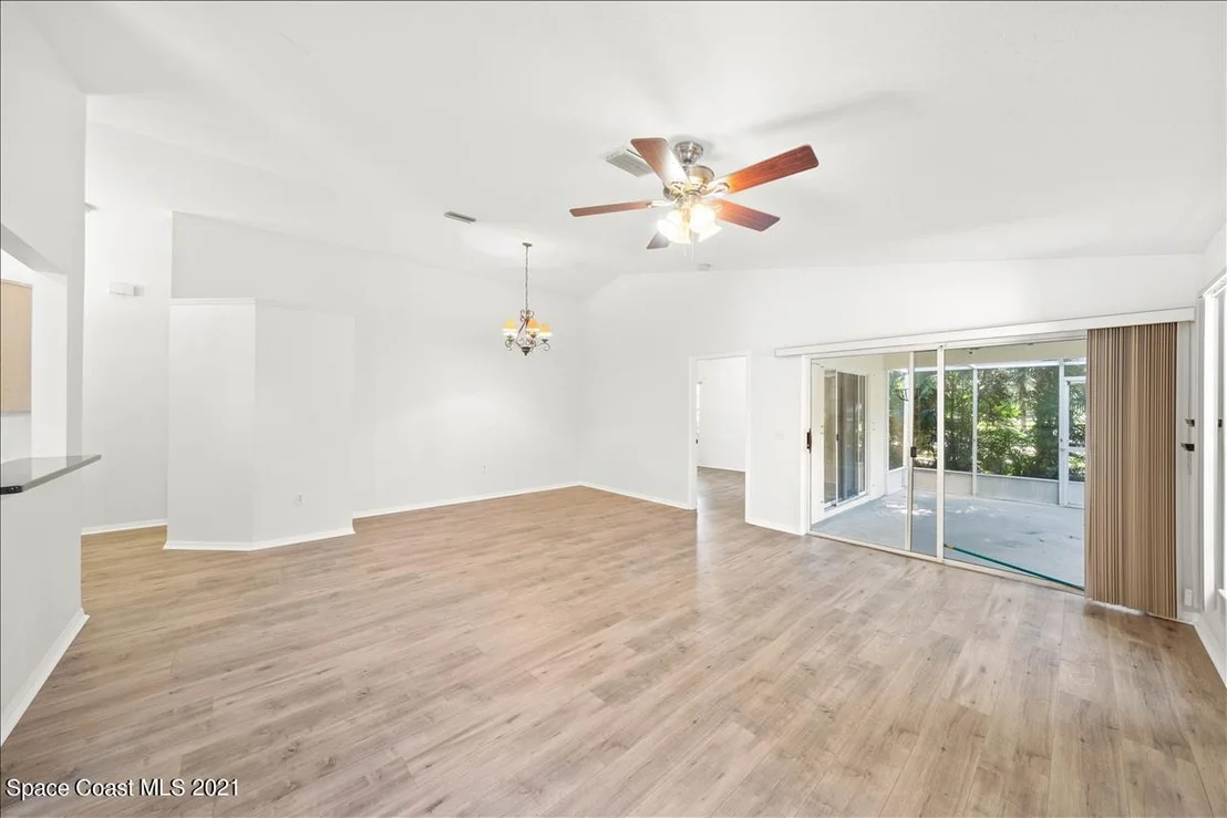 Photo of 2406 Saint Johns Lane