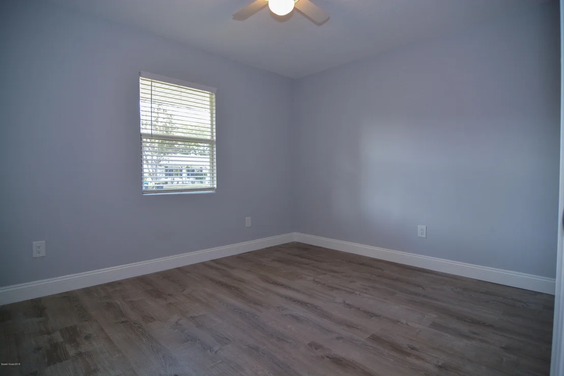 Photo of 1211 Bard Lane NE