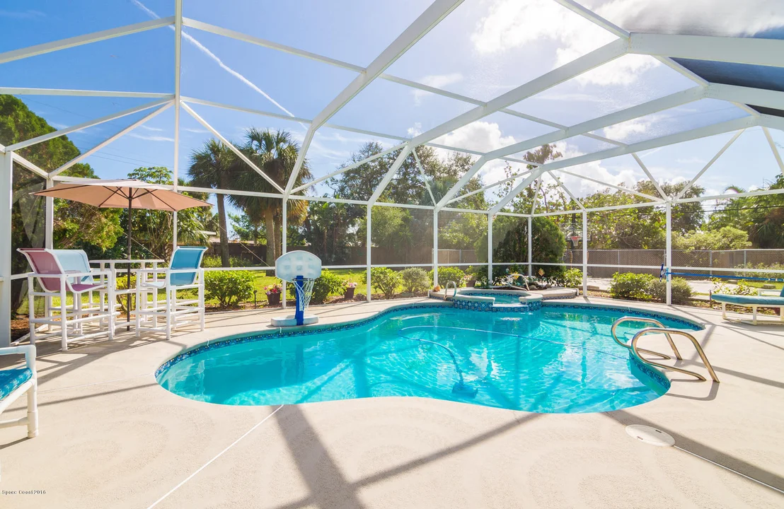 Photo of 511 S Sonora Circle
