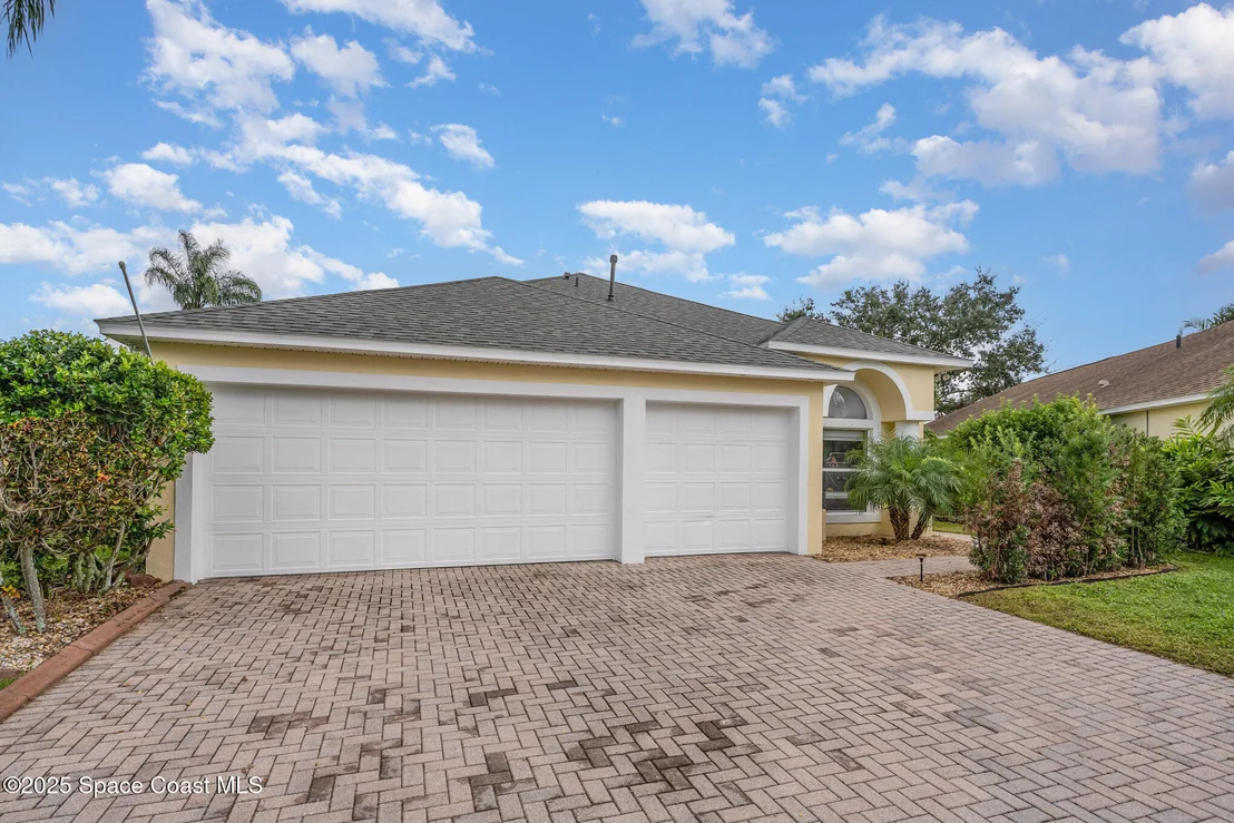 Photo of 5071 Somerville Drive