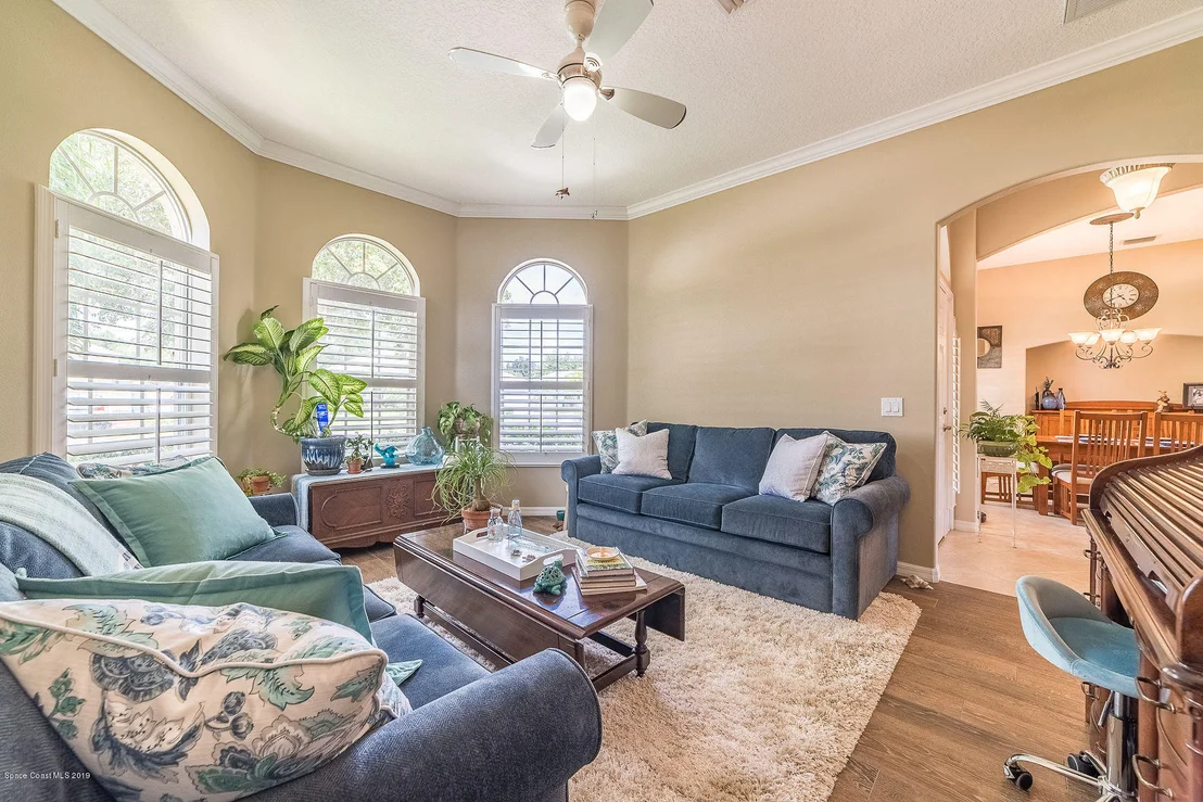 Photo of 1137 Stockbridge Way
