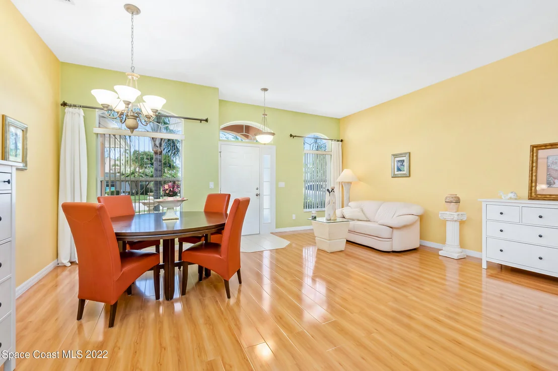 Photo of 2391 Stratford Pointe Drive