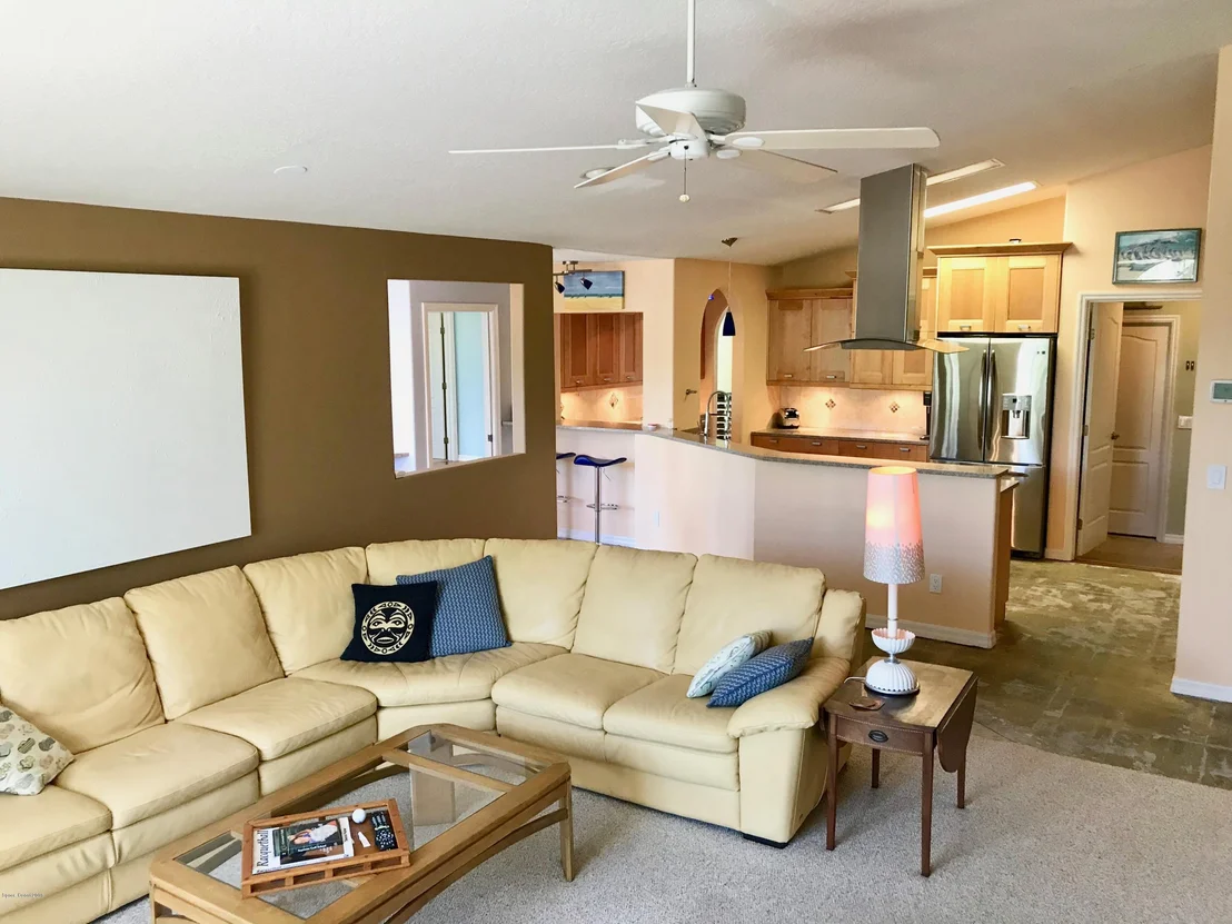 Photo of 1041 Sunswept Road NE