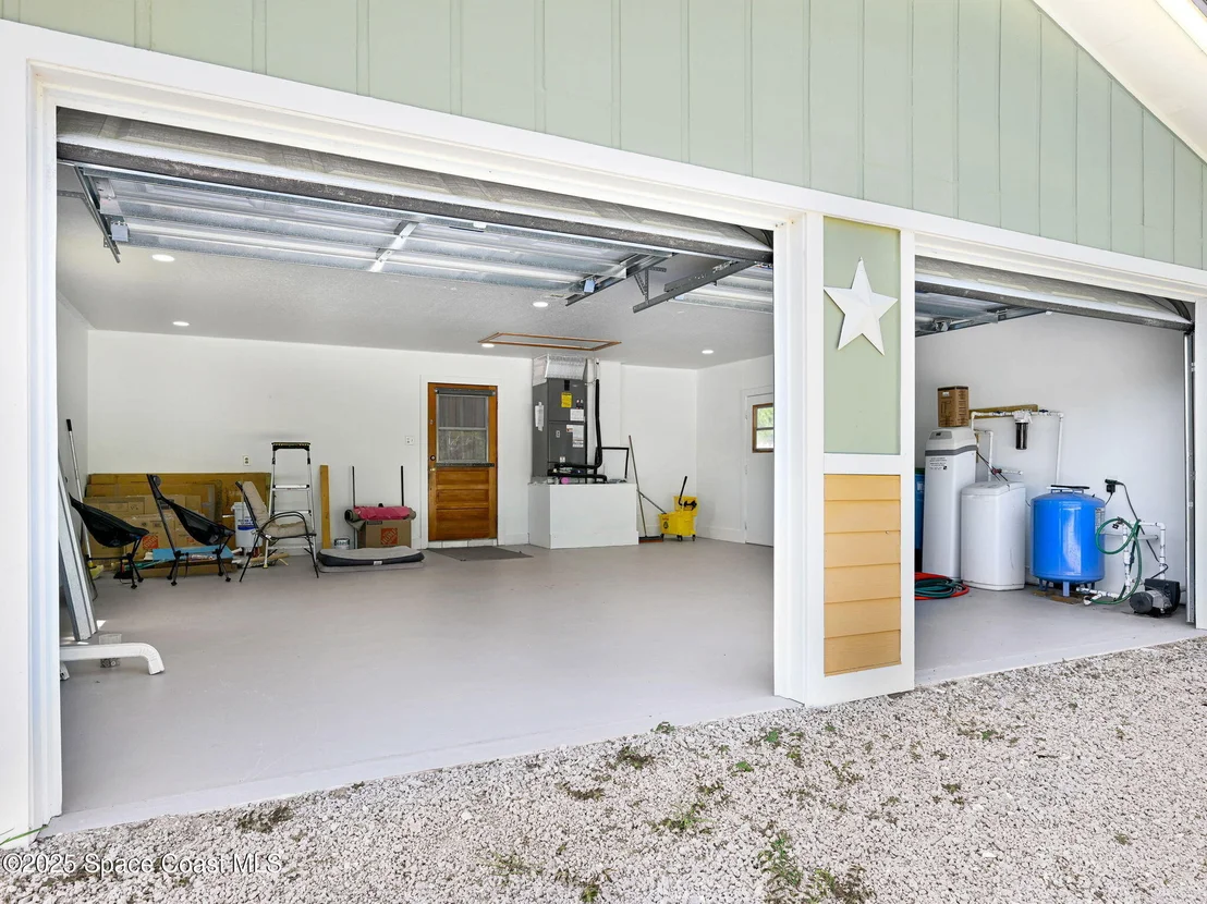 Photo of 6570 Whispering Pines Lane