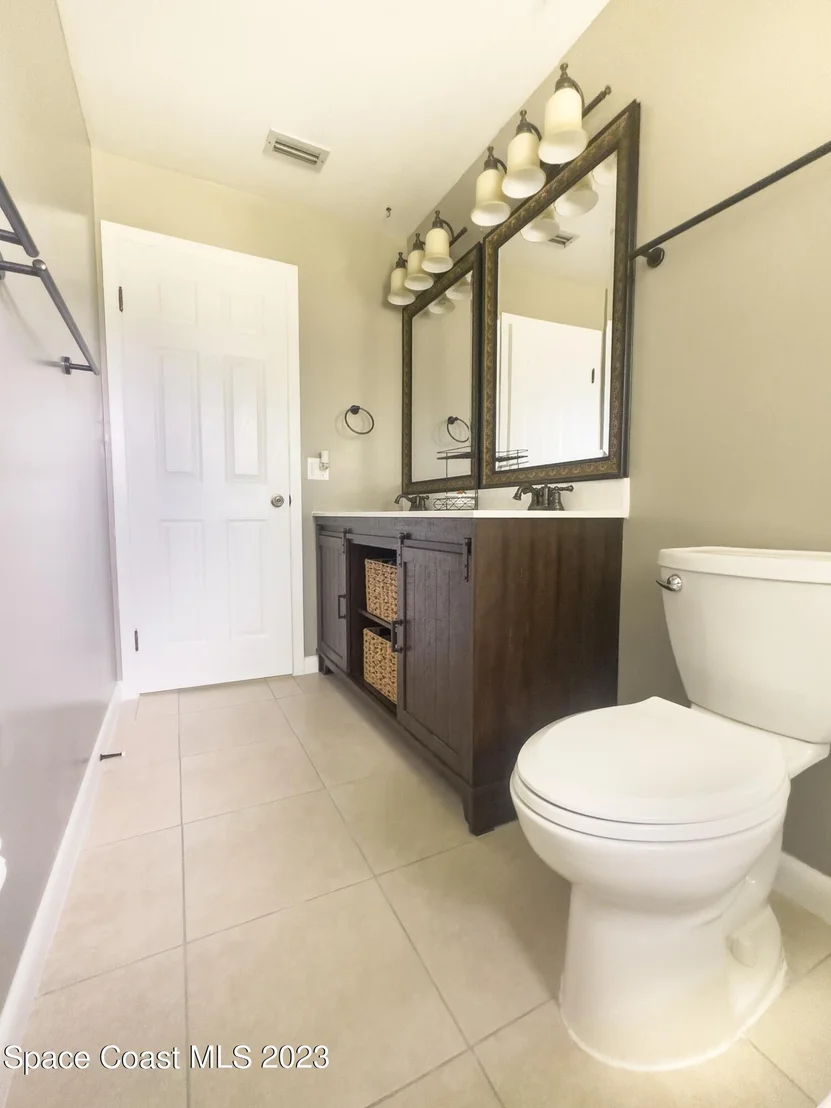 Photo of 207 Saldon Lane