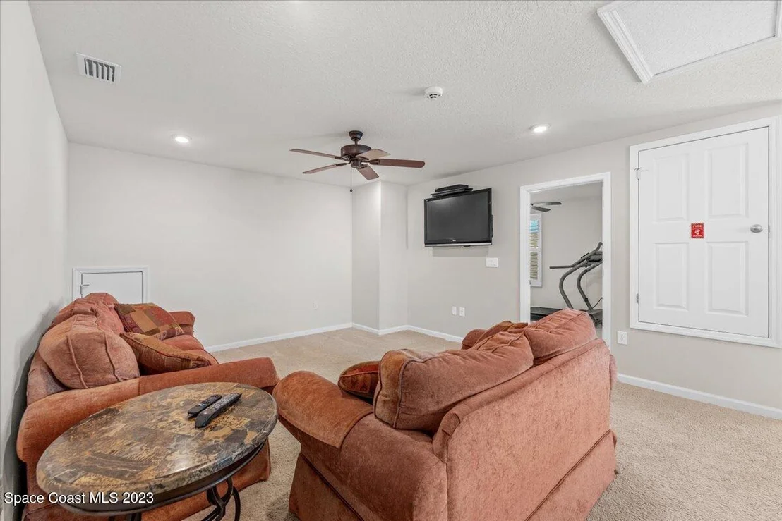 Photo of 922 Peta Way