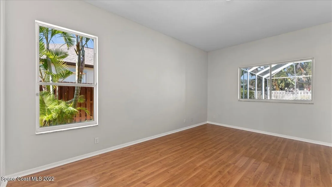 Photo of 5947 Newbury Circle