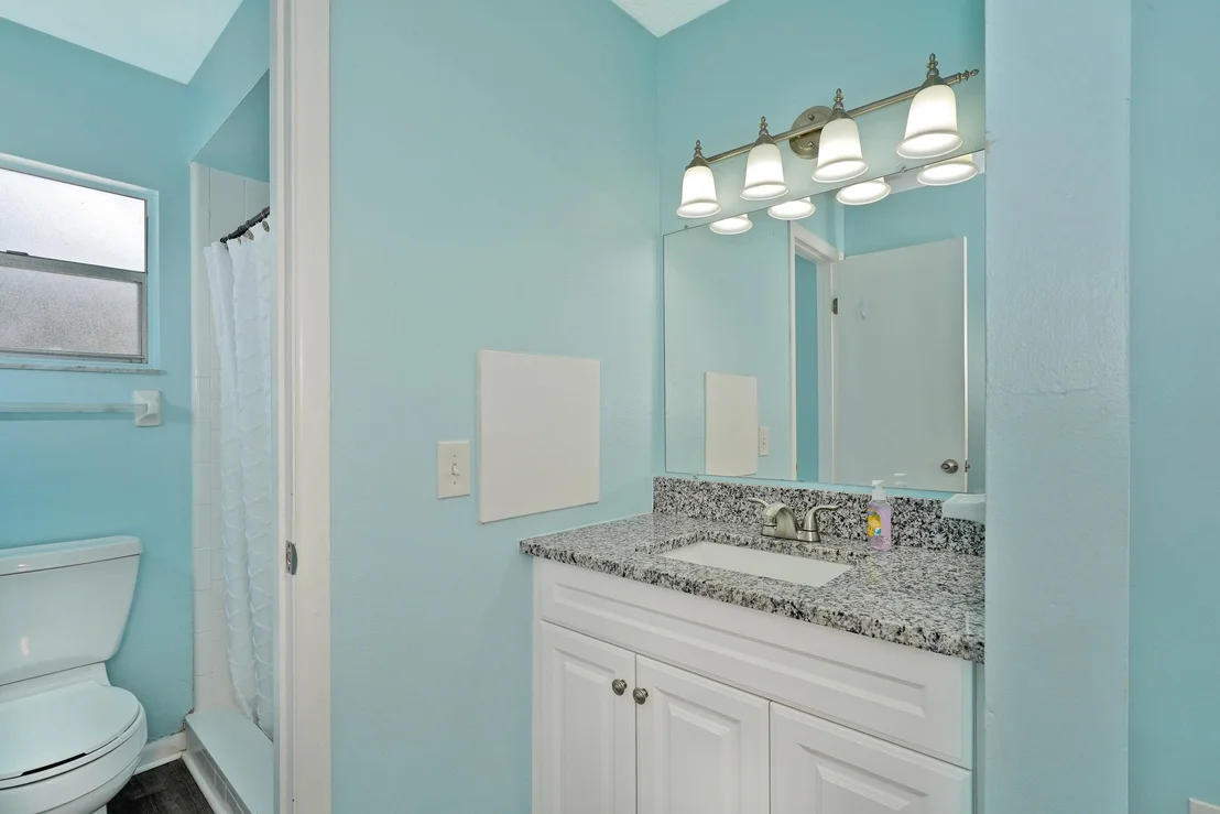 Photo of 832 Berkshire Drive