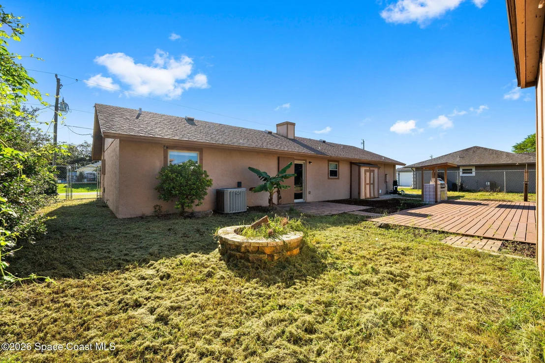 Photo of 7256 Bright Avenue