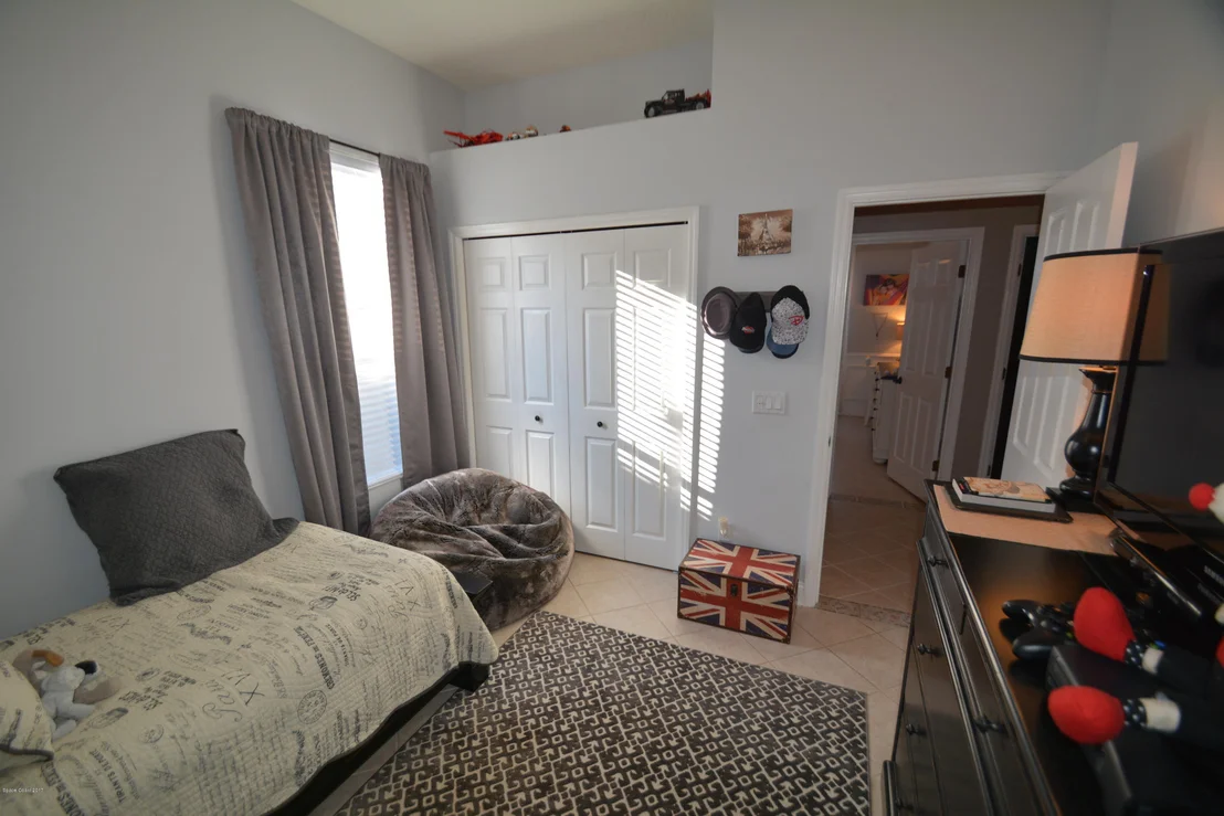 Photo of 2741 Englewood Drive