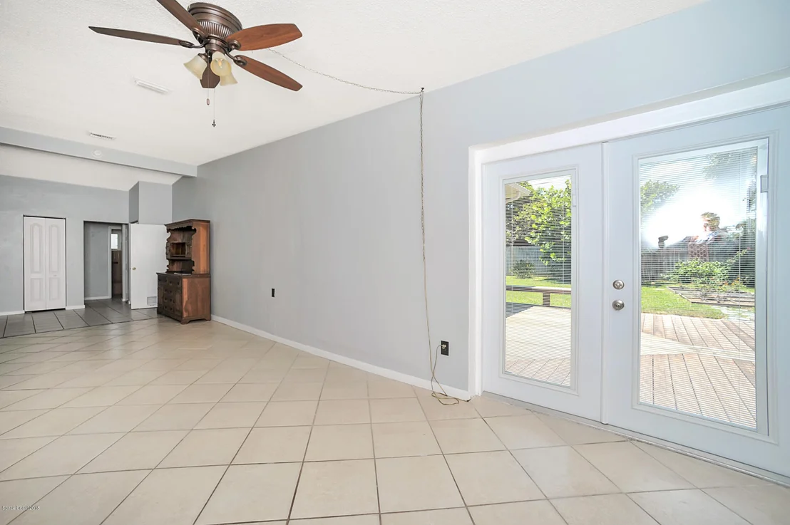 Photo of 1182 NE Bianca Drive NE