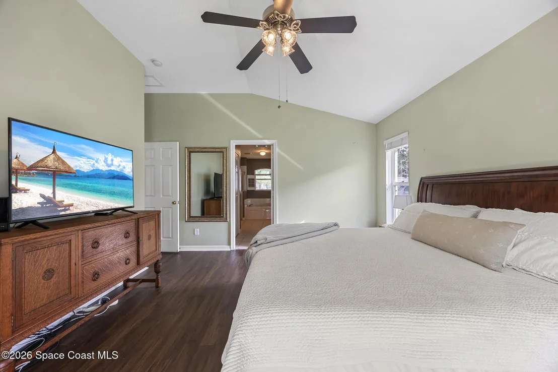 Photo of 2425 Tuscarora Court