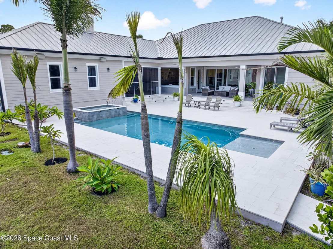 Photo of 3865 Reynolds Road