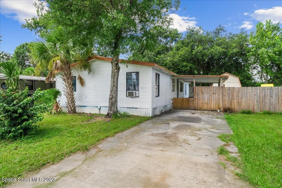 Photo of 4818 Lake Superior Drive