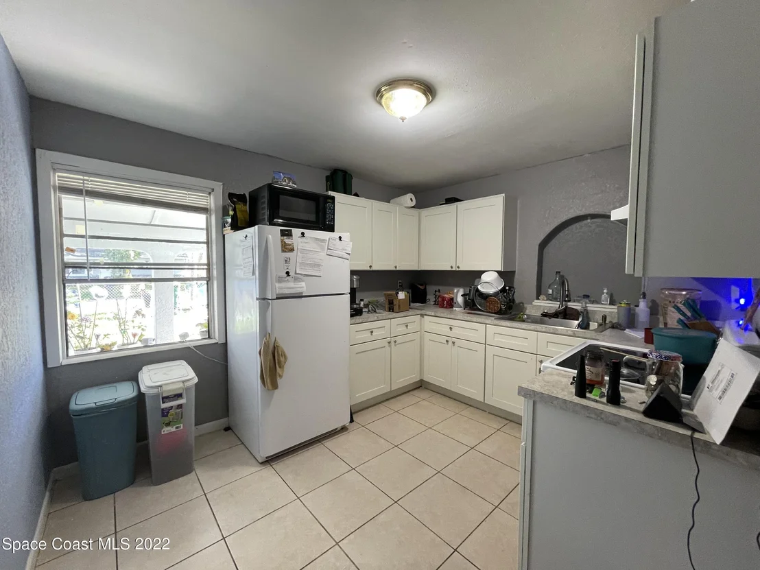 Photo of 409 Lincoln Road