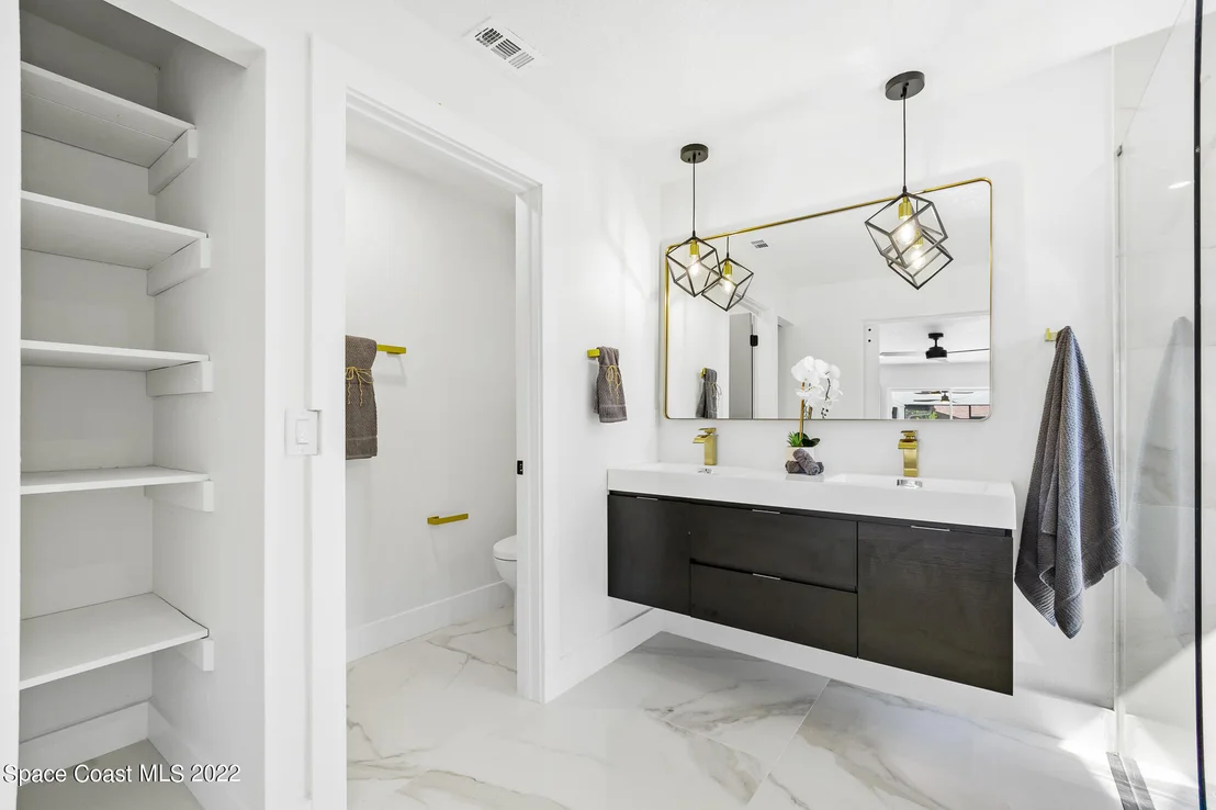 Photo of 401 Lee Avenue