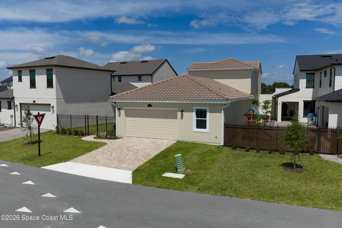 Photo of 2355 Spur Drive