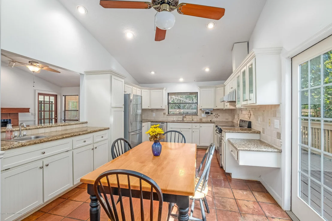 Photo of 116 Seagrape Road