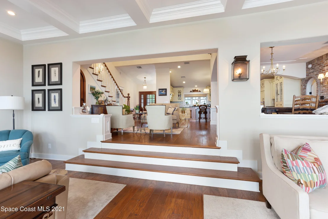 Photo of 857 Indian River Drive
