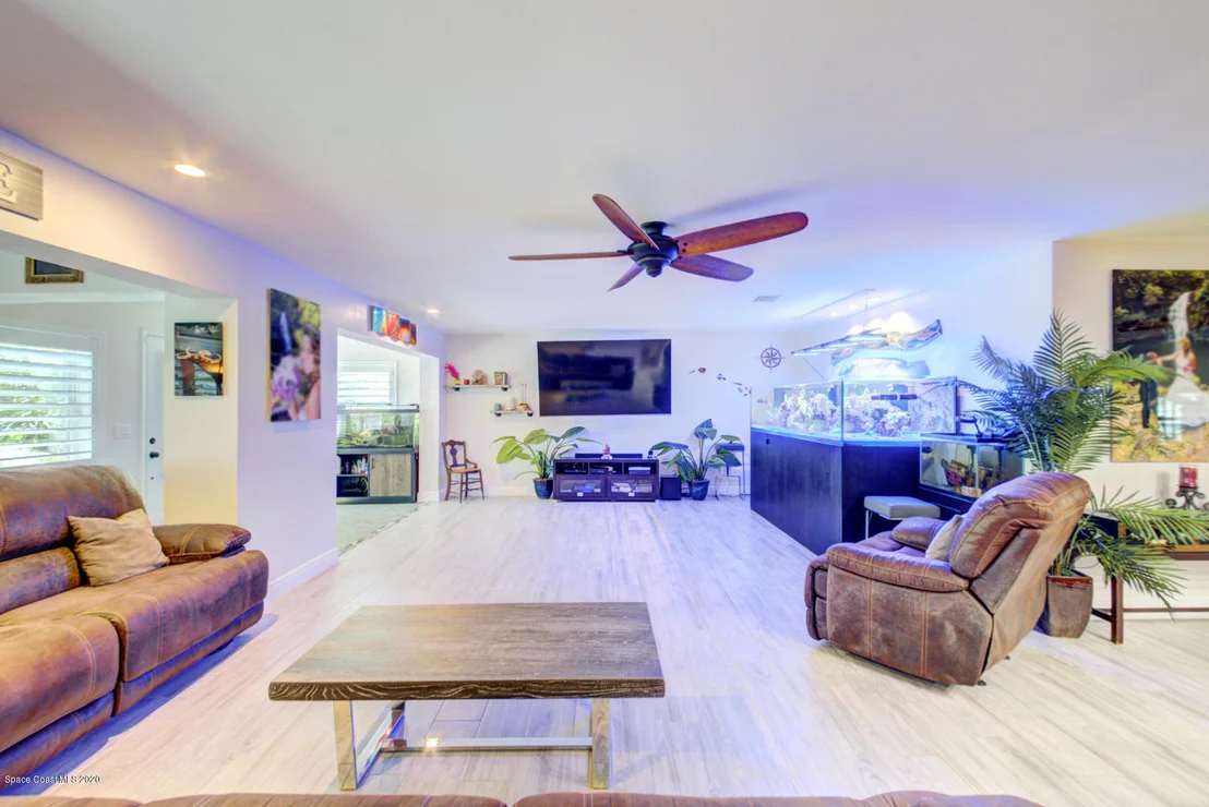 Photo of 260 Richards Road