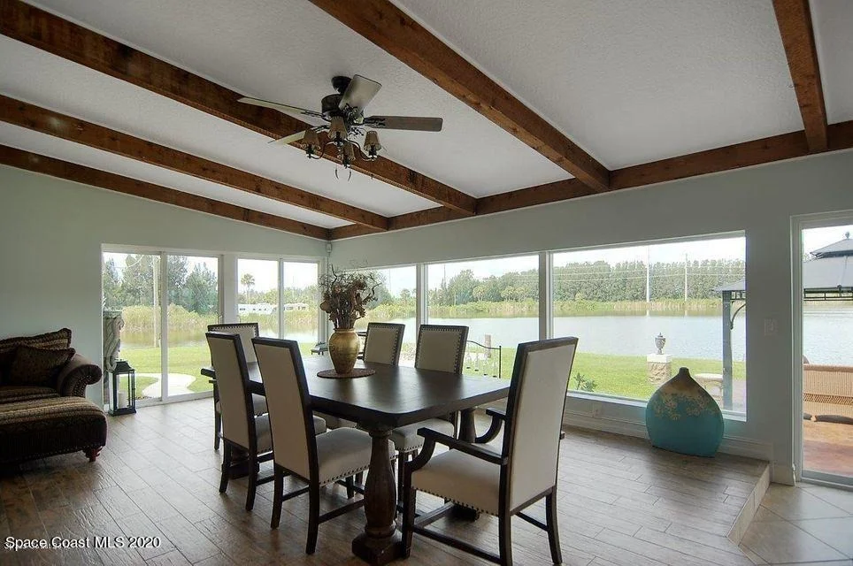 Photo of 1445 Martin Road