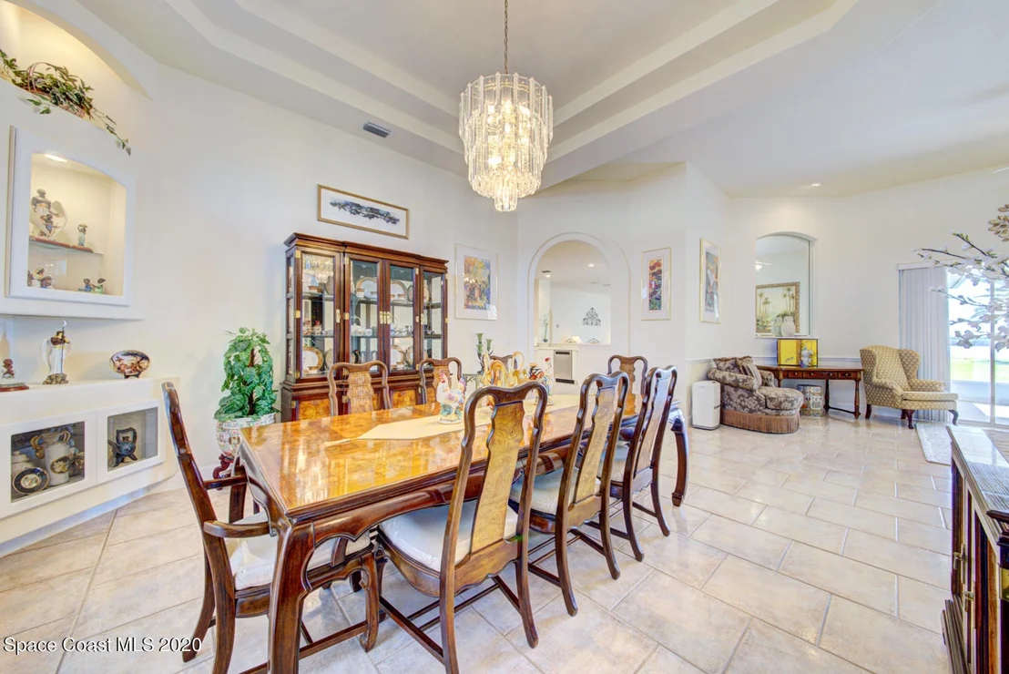 Photo of 1155 Tuckaway Drive