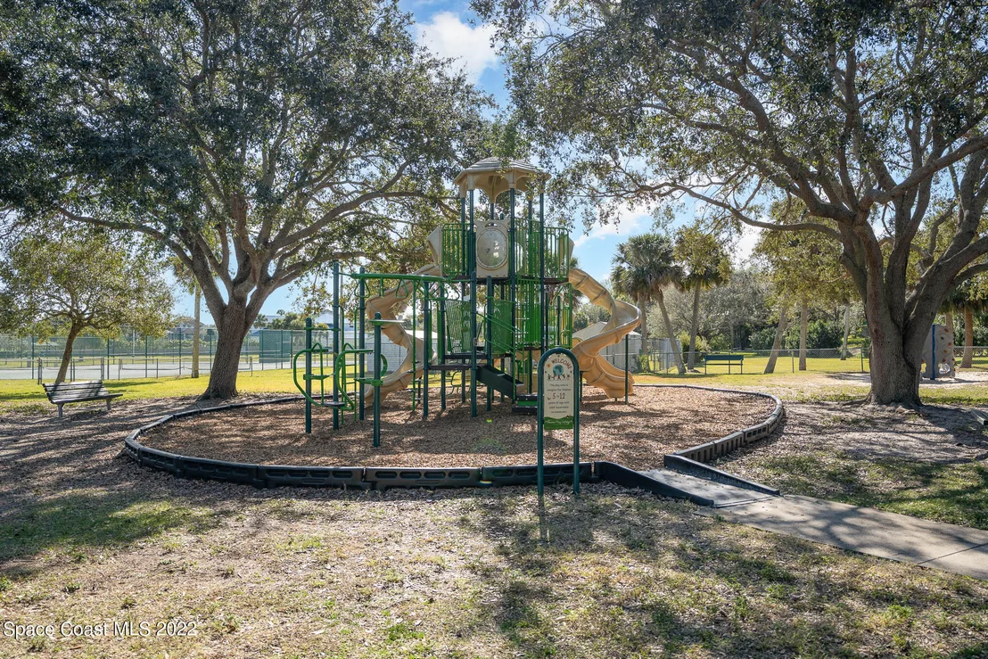 Photo of 667 Ballard Drive