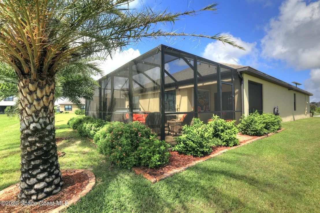 Photo of 6794 Topaz Drive