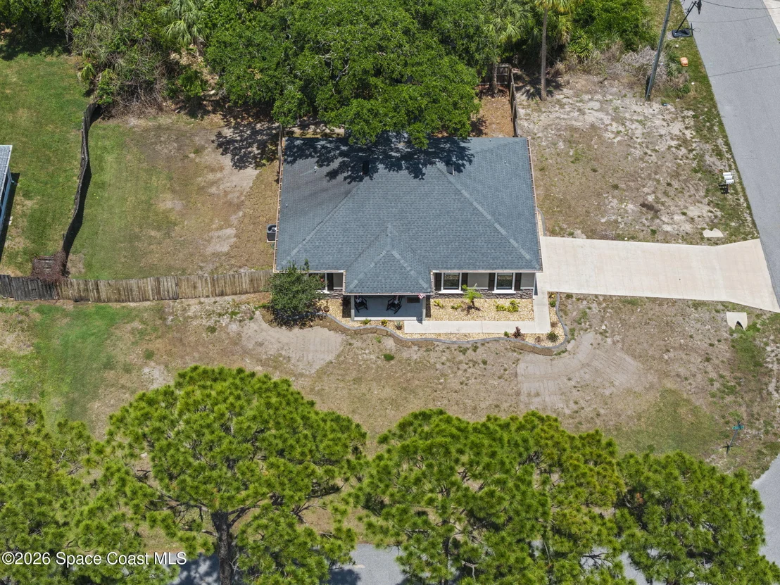 Photo of 6435 Wien Lane