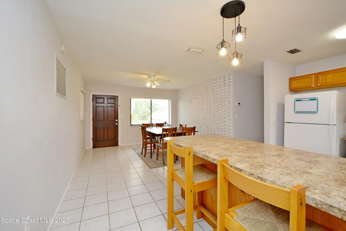 Photo of 2579 Coventry Road