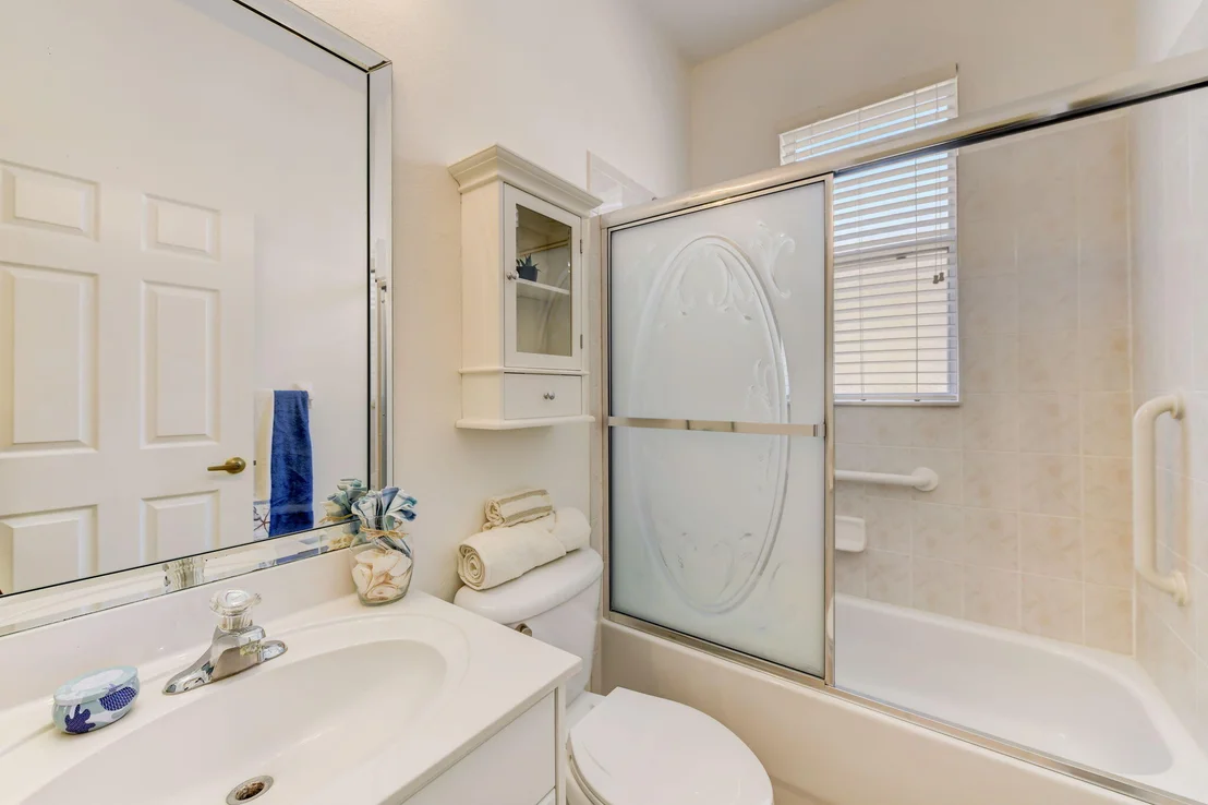 Photo of 4621 Portage Trail