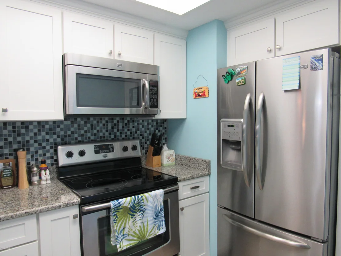 Photo of Unit D208 at 199 Highway A1a