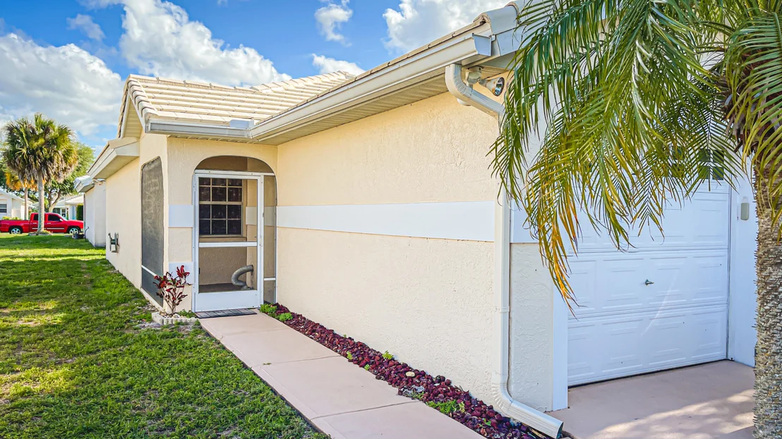 Photo of 1188 Goldenrod Circle NE