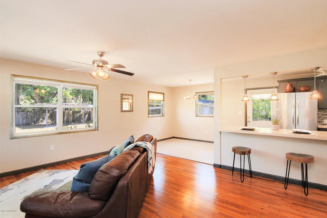 Photo of 1053 Bernice Road