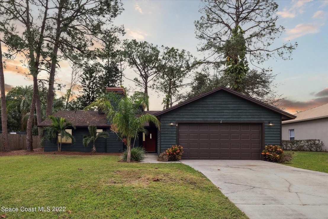 Photo of 5575 Graham Street