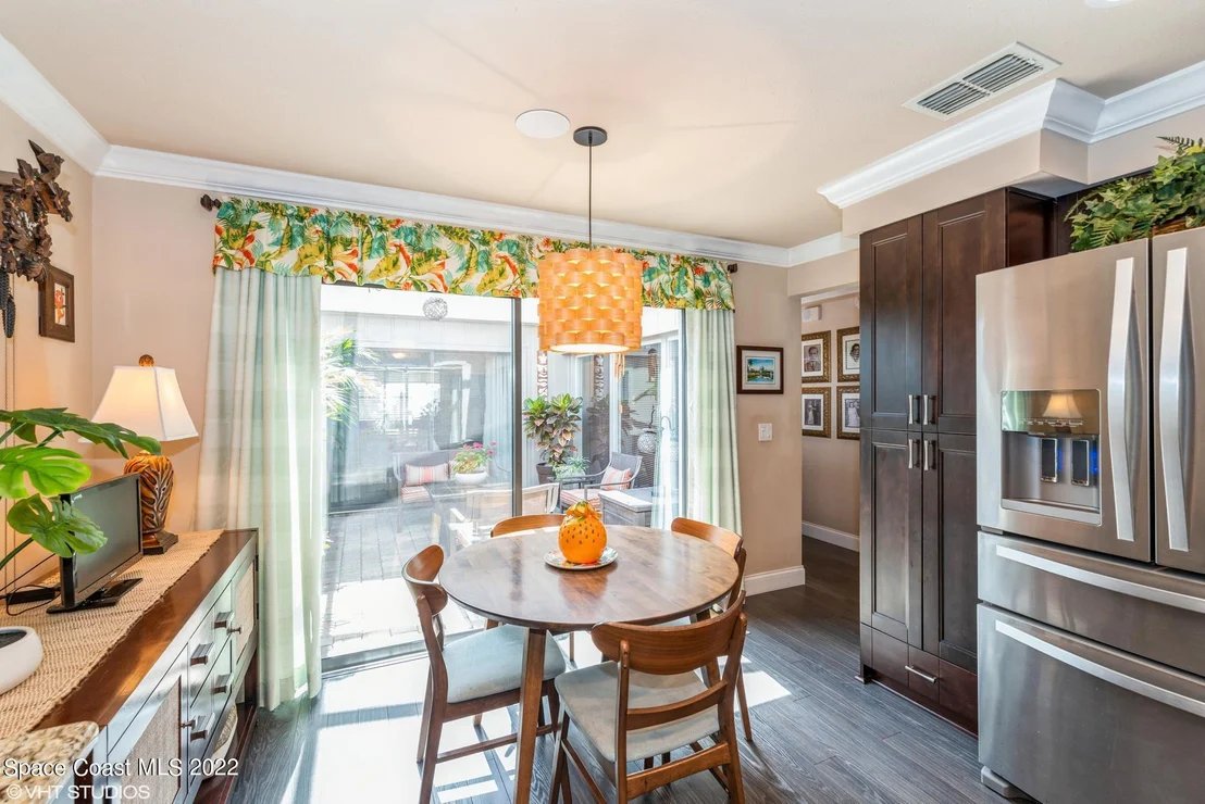 Photo of 386 Timberlake Drive
