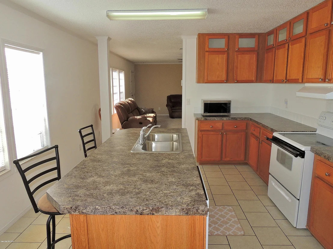 Photo of 855 Phillis Way